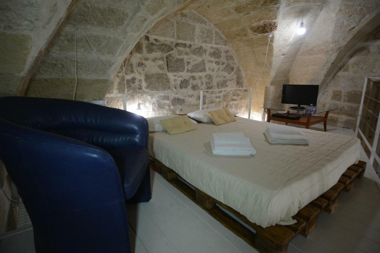 B&B Domus Gaia Lecce Exterior photo